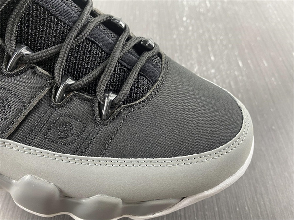 Jordan 9 Retro Particle Grey