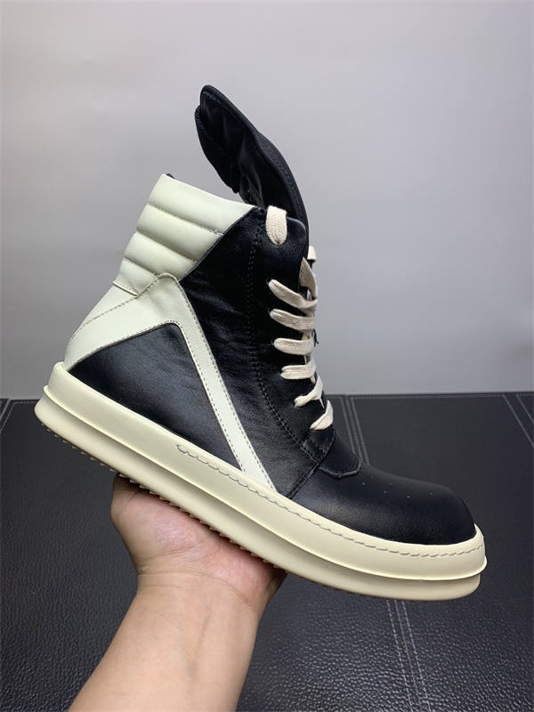 RI*K OWENS SNEAKERS