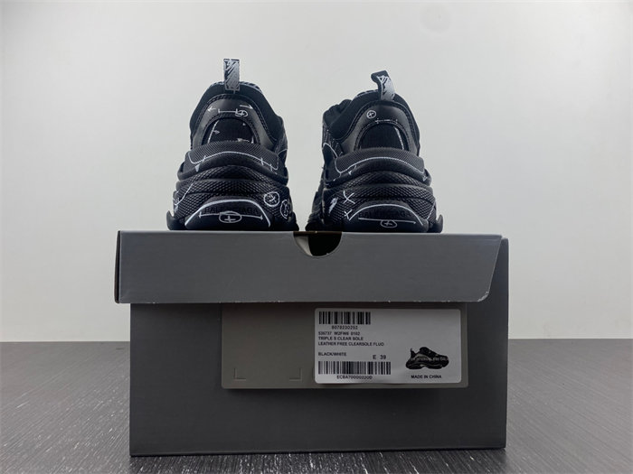 Balenciaga  536737 W2FW6 0102