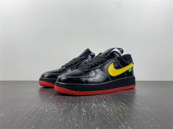 LouisVuitton x Nike Air Force 0000123