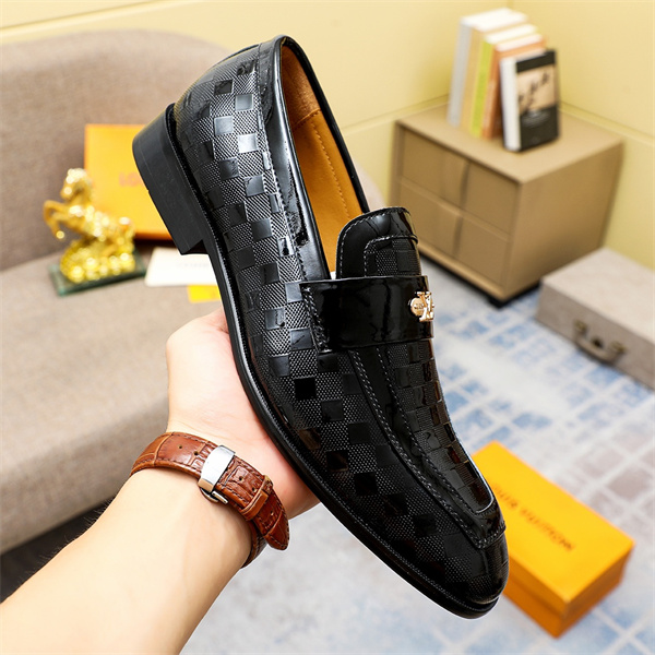 Lv Loafer 038