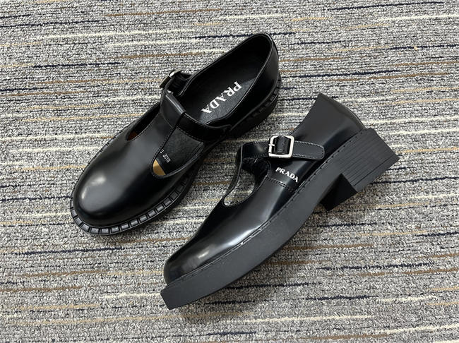 Prada Loafer Women  5