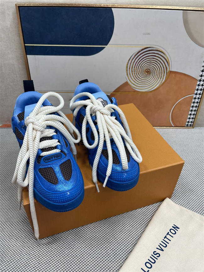 Lv Trainer Sneaker 35
