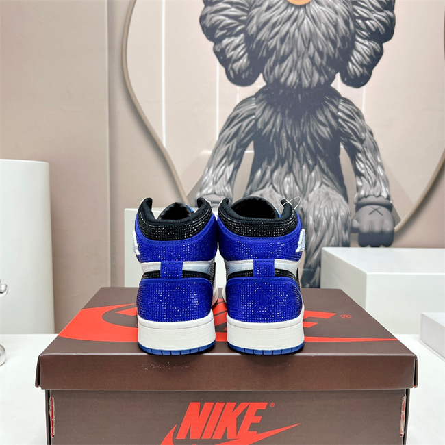 Nike Air Jordan 1 High crystal T011