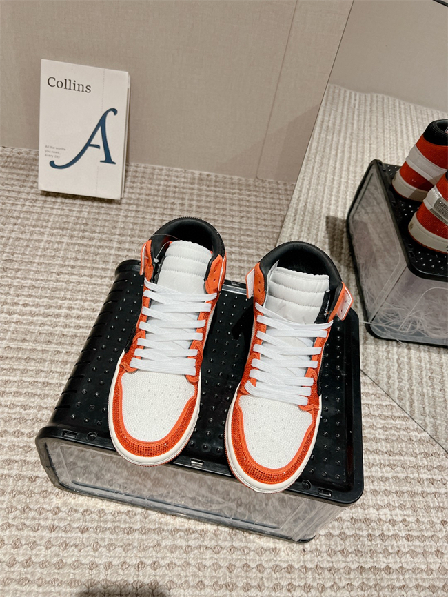 Dior x Nike Air Jordan High crystal D005