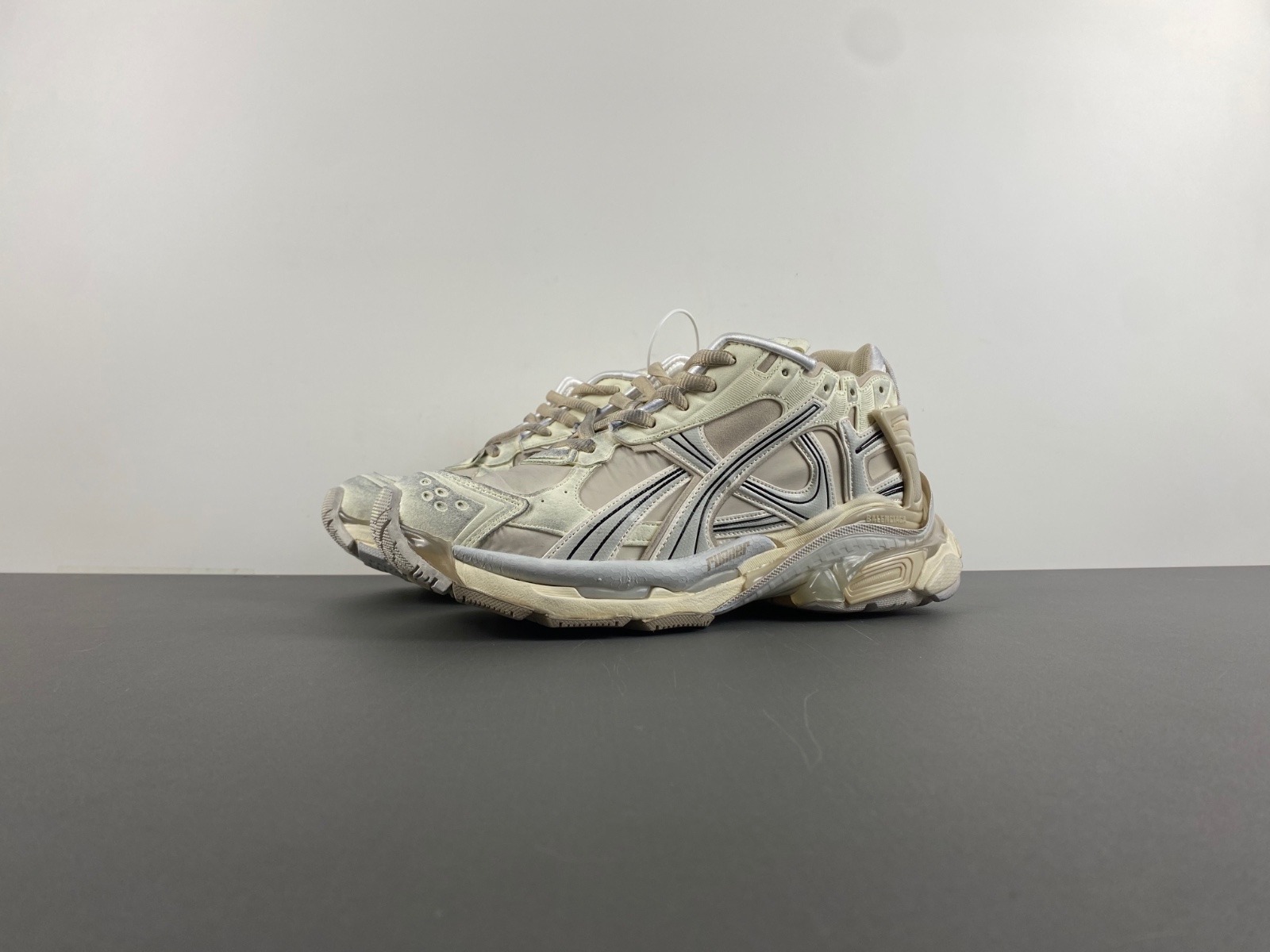 Balenciaga 772774-W3RNY-1205