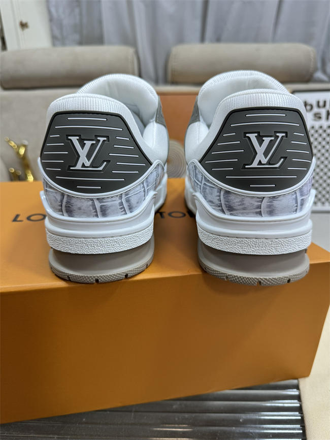 Lv Trainer Sneaker