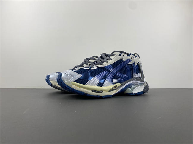 7.5Balenciaga 772774-WRUNG 2410