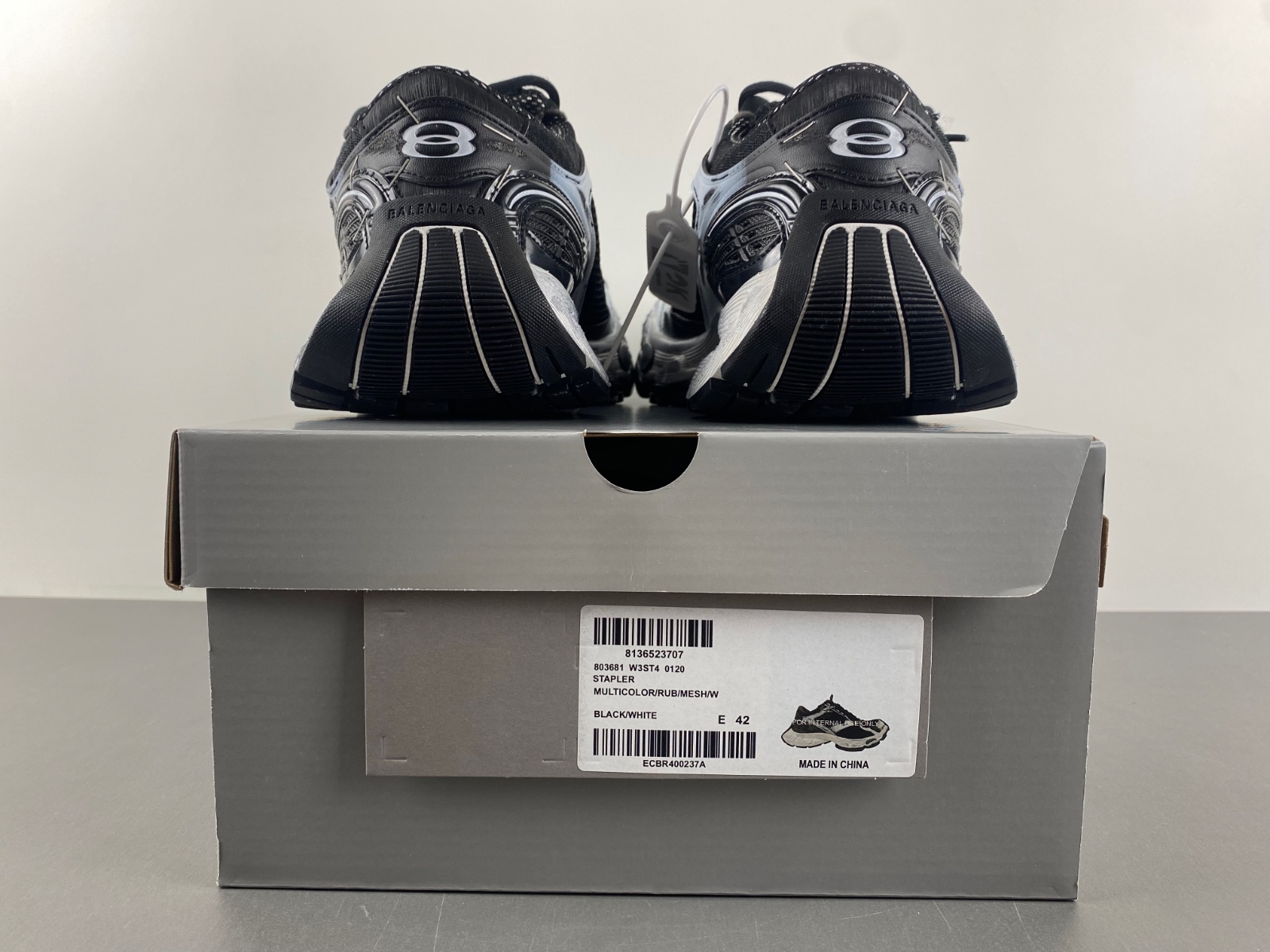 14 Balenciaga  803681-W3ST4-0120