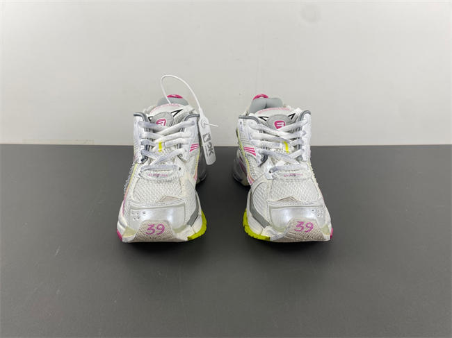 7.5Balenciaga 772767-WRUNG 9517