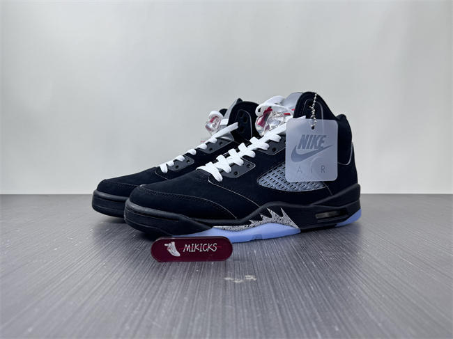 Air Jordan 5 “Black Metallic Reimagined” HF3975-001