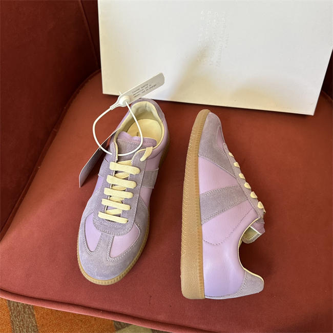 ma*s*n Ma*i*la sneaker