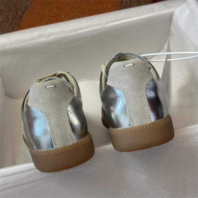 ma*s*n Ma*i*la sneaker