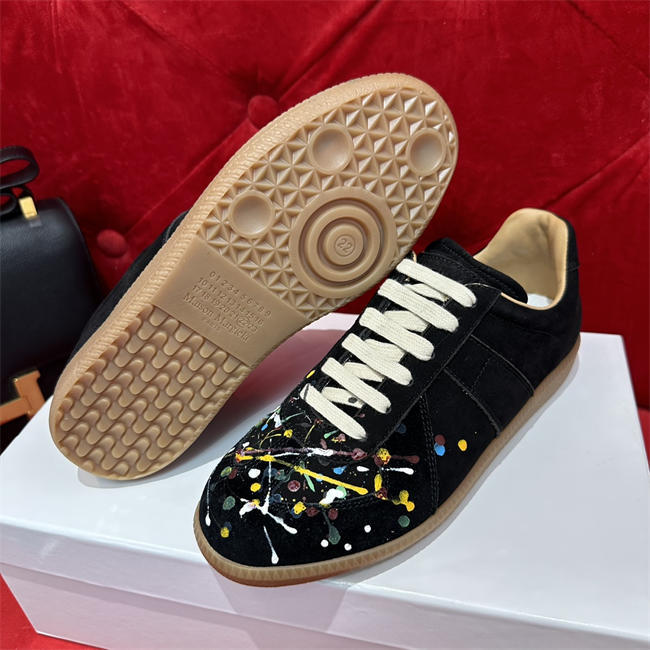 ma*s*n Ma*i*la sneaker