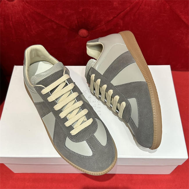 ma*s*n Ma*i*la sneaker