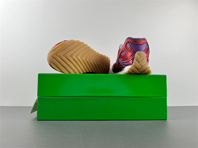 Bottega Veneta Orbit Surf  741357 V2X40 5851