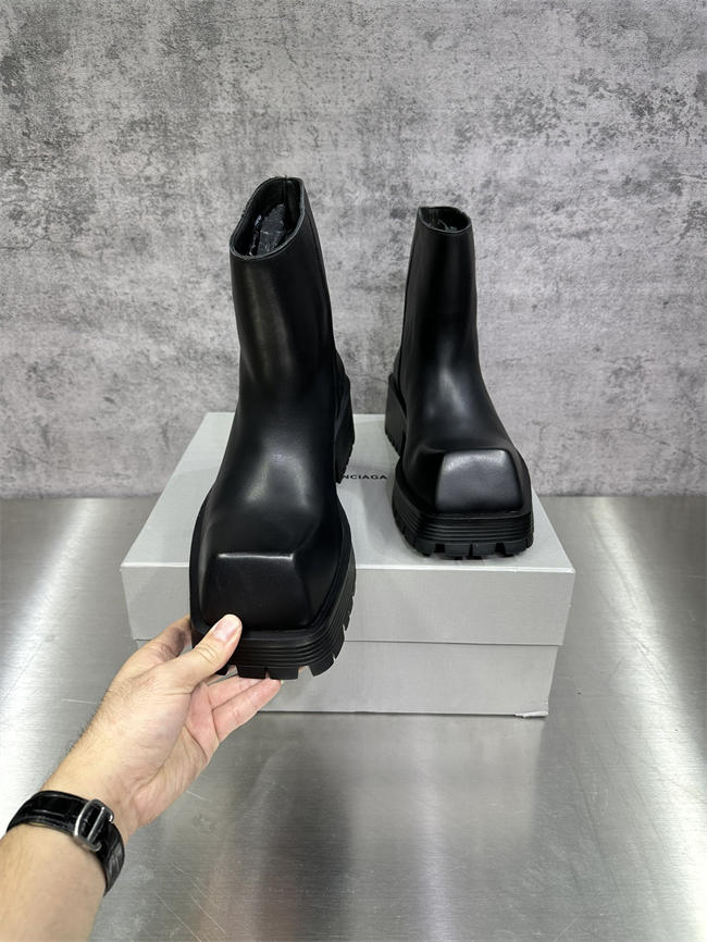 Balenciaga Boot