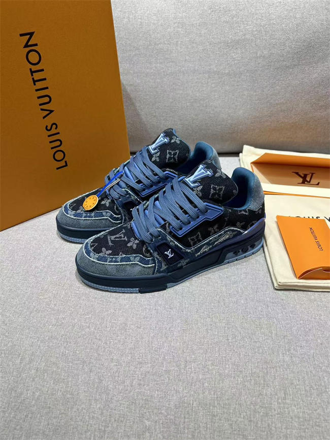 LV Trainer Sneaker