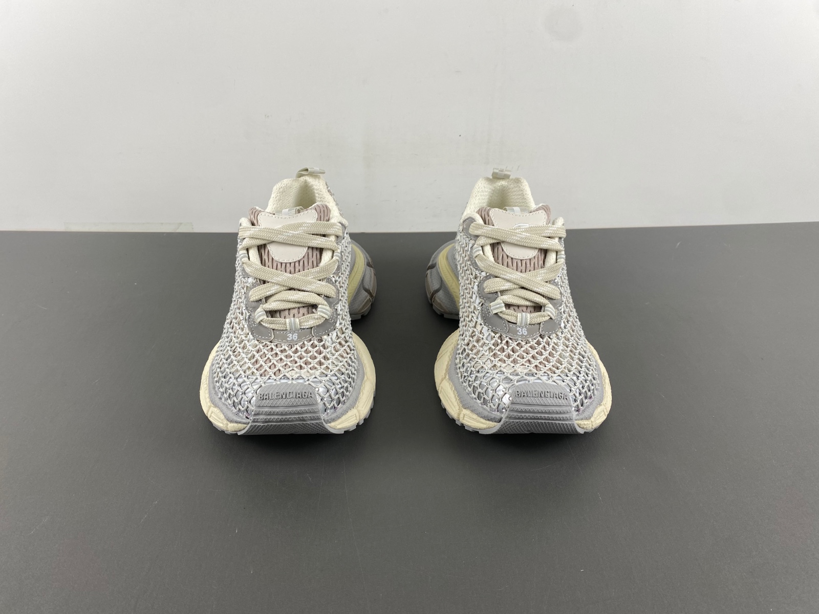 Balenciaga Phantom Sneaker 788878 W3XL4 9056