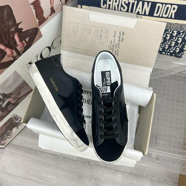 Golden Goose Sneaker