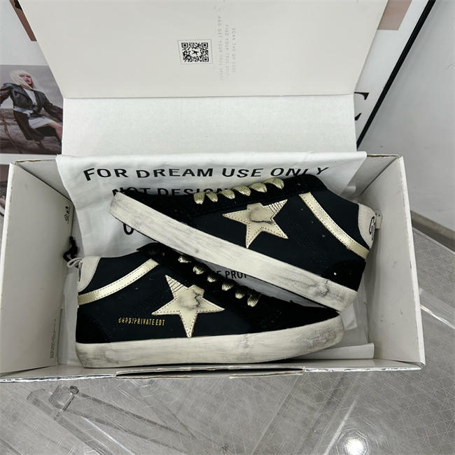 Golden Goose Sneaker