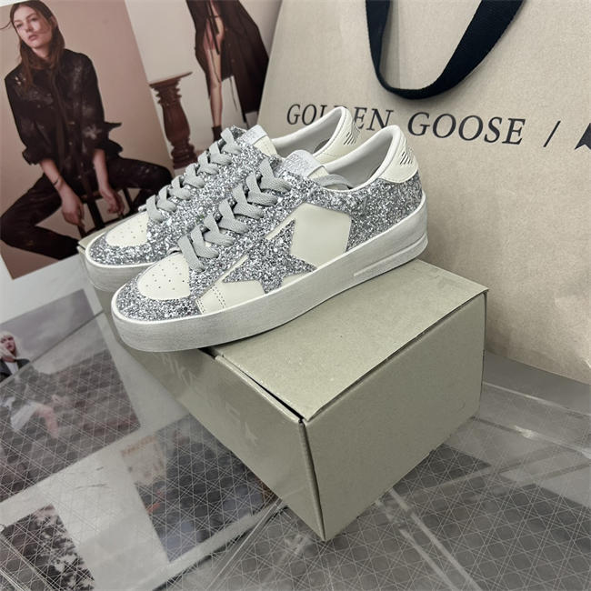 Golden Goose Sneaker