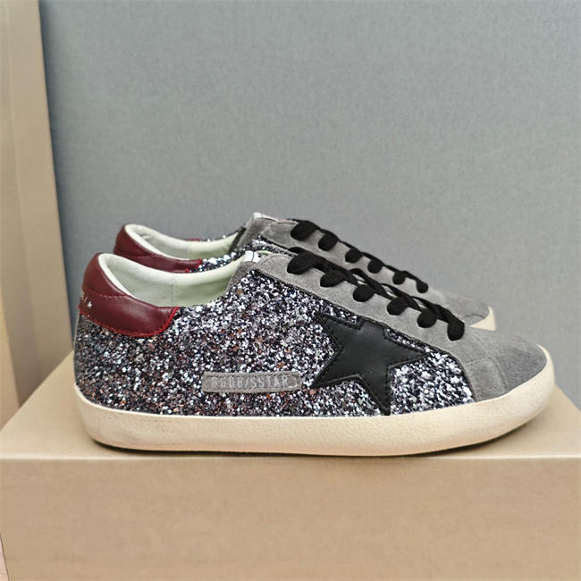 Golden Goose Sneaker