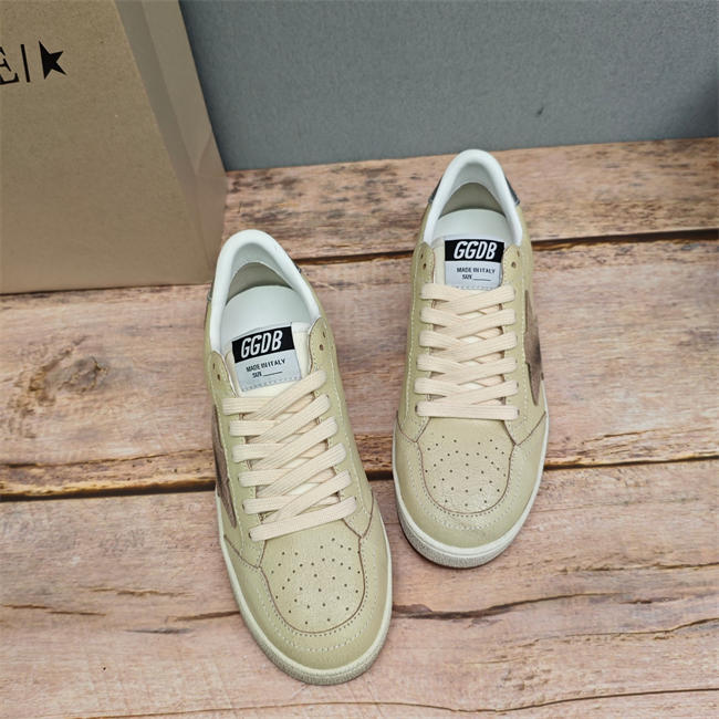Golden Goose Sneaker