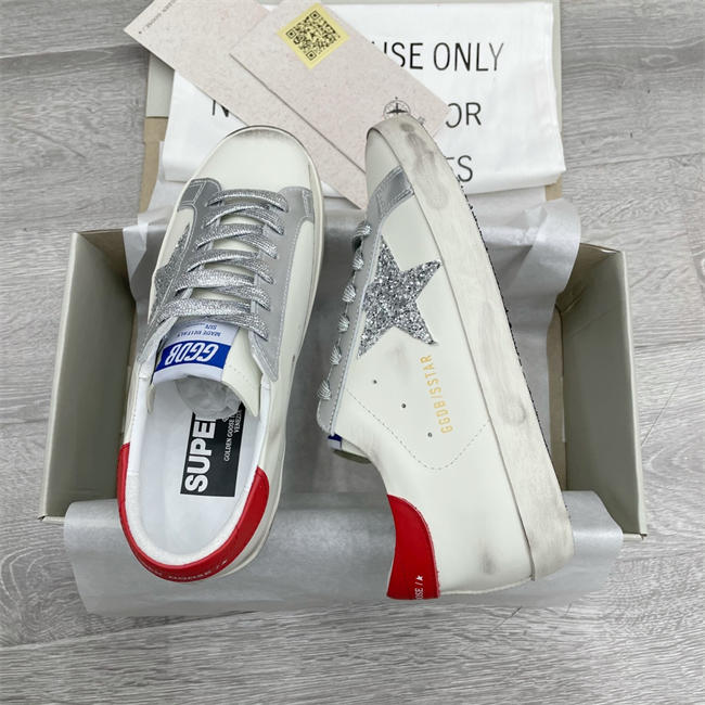 Golden Goose Sneaker