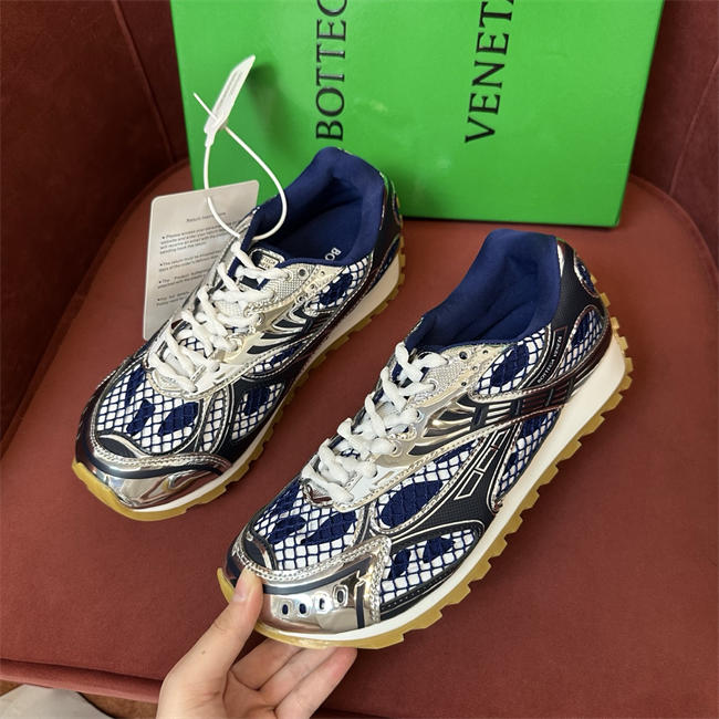 Bottega Veneta Orbit Surf