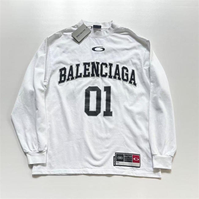 Balenciaga Long Sleeve T-shirt