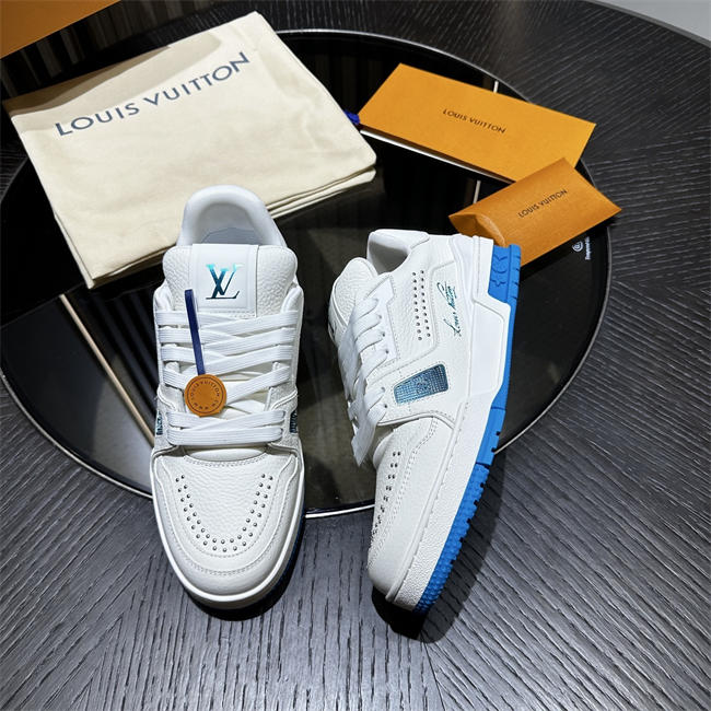 Lv Sneaker