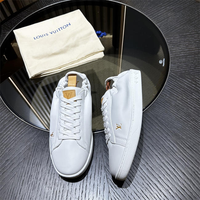 Lv Sneaker